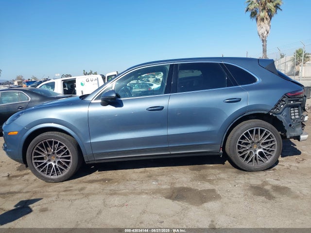 Porsche Cayenne 2020 WP1AA2AY6LDA05488 Image 14