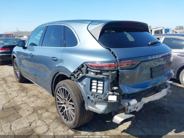 2020 PORSCHE CAYENNE WP1AA2AY6LDA05488 Photo 2