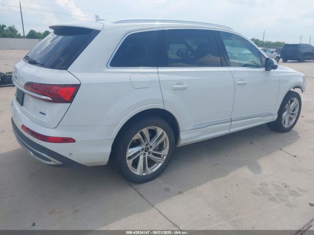 2022 AUDI Q7 WA1AJBF79ND004012 Photo 3