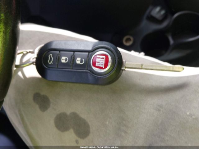 2015 FIAT 500 3C3CFFAR3FT750374 Photo 10