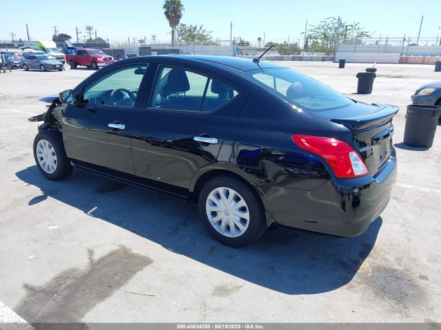 3N1CN7AP8JL885431 Nissan 2018