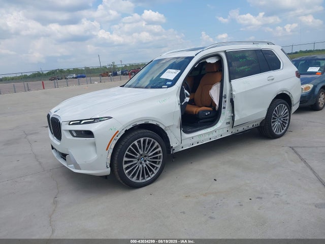 5UX23EM02S9X04818 BMW X7