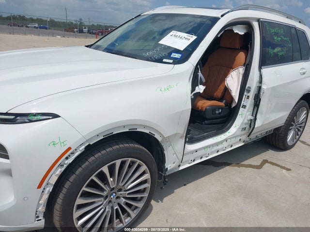 5UX23EM02S9X04818 BMW X7