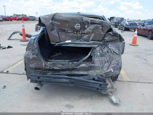 1N4AL3AP7FN384014 Nissan 2015