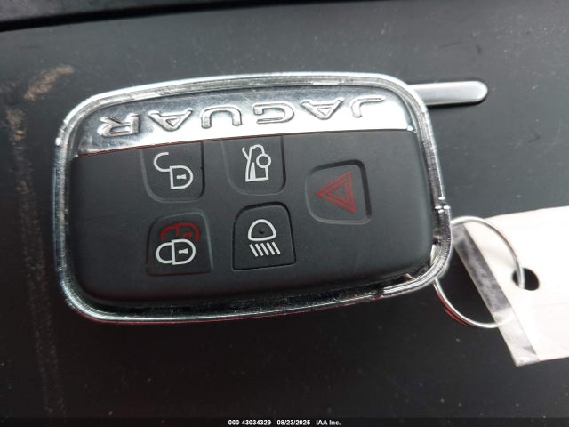 2017 JAGUAR F-TYPE SAJWJ6FV9H8K38084 Photo 10