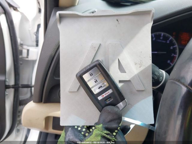 2017 ACURA ILX 19UDE2F78HA003139 Photo 10