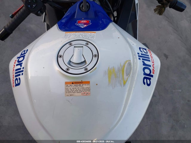 ZD4KSUP01NS000329 Aprilia Rs 660 Fac