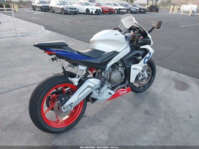 ZD4KSUP01NS000329 Aprilia Rs 660 Fac