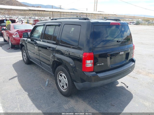Jeep Patriot 2016 1C4NJPBA5GD525916 Image 3
