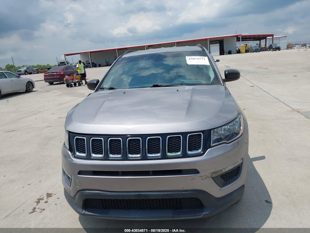 Jeep Compass 2018 3C4NJCAB0JT287168 Image 12