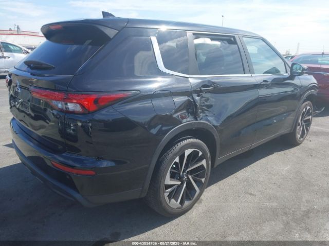 2022 MITSUBISHI OUTLANDER JA4J3TA88NZ072207 Photo 3