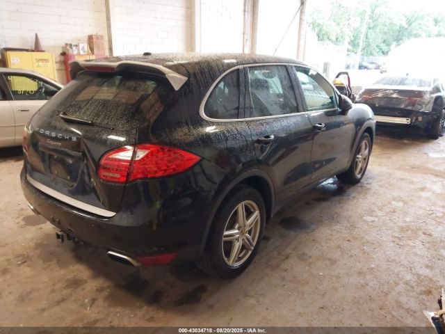 2014 PORSCHE CAYENNE WP1AA2A24ELA07728 Photo 3