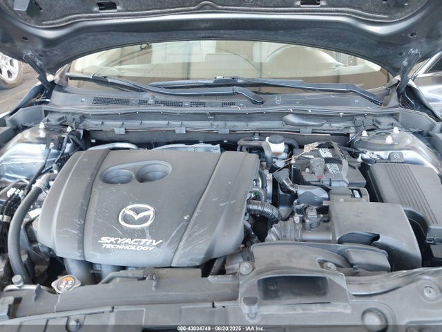 JM1GJ1V57G1423815 Mazda py