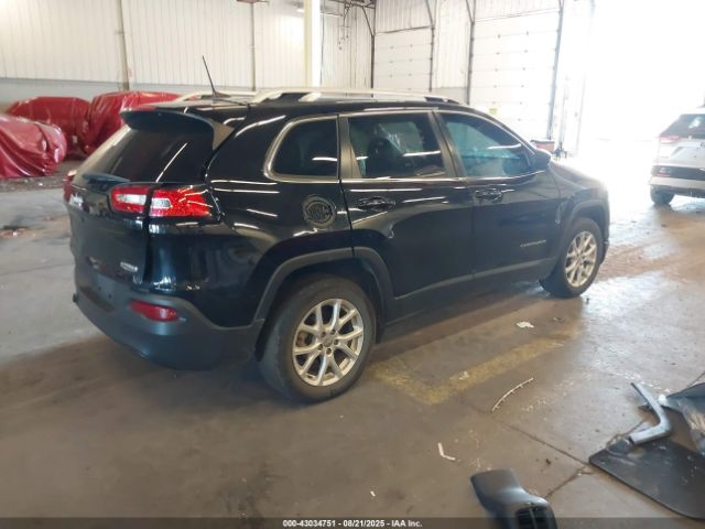 2018 JEEP CHEROKEE 1C4PJLCB0JD566485 Photo 3