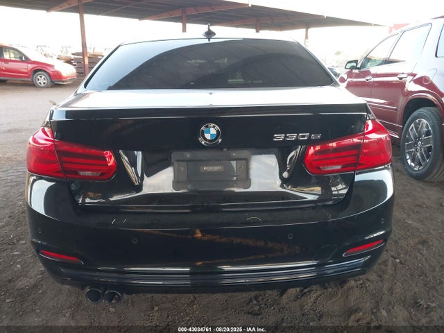 BMW 330e 2018 WBA8E1C50JA756955 Image 16