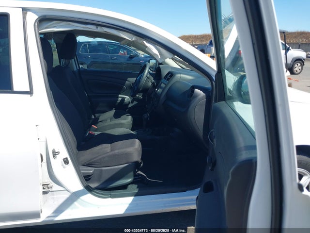 3N1CN7AP0KL814385 Nissan Versa