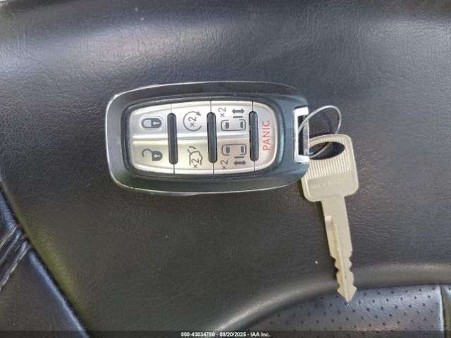 2020 CHRYSLER VOYAGER 2C4RC1DG1LR261174 Photo 10