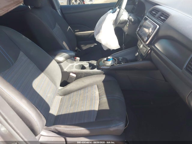 1N4AZ1CVXMC551036 Nissan Leaf Sv 40 Kwh