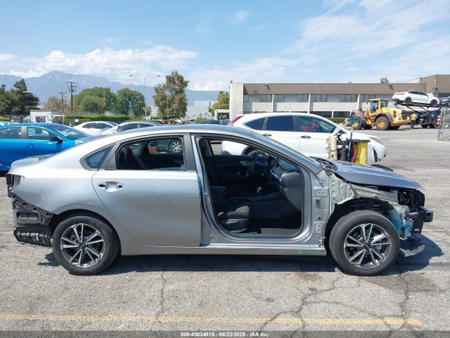 3KPF24AD1NE451160 KIA mpi nu
