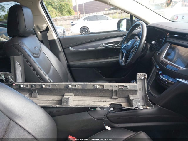 2019 CADILLAC XT5 1GYKNDRS1KZ201534 Photo 4