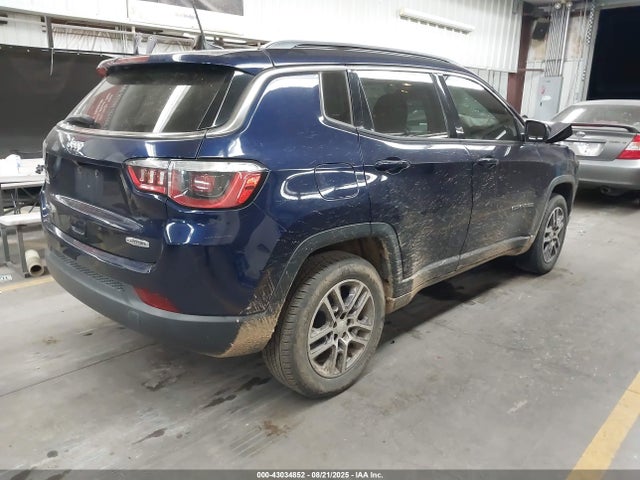 Jeep 2017 2017 3C4NJDBB2HT665957 Image 4
