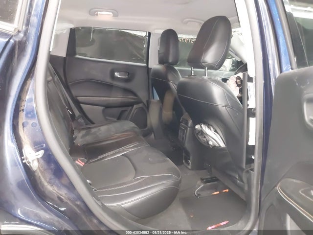 Jeep 2017 2017 3C4NJDBB2HT665957 Image 8