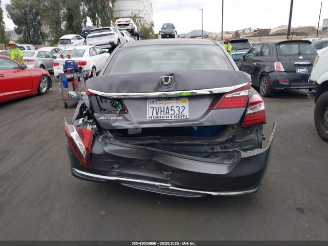 1HGCR2F34HA111447 Honda k24w1