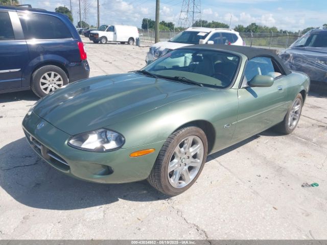 2000 JAGUAR XK8 SAJJA42C0YNA01636 Photo 1