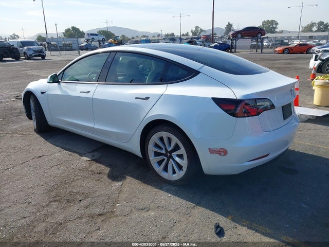 2023 TESLA MODEL 3 5YJ3E1EA9PF571374 Photo 2