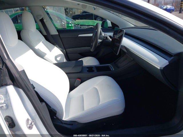 2023 TESLA MODEL 3 5YJ3E1EA9PF571374 Photo 4
