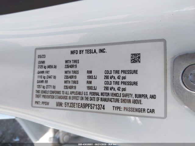 2023 TESLA MODEL 3 5YJ3E1EA9PF571374 Photo 8