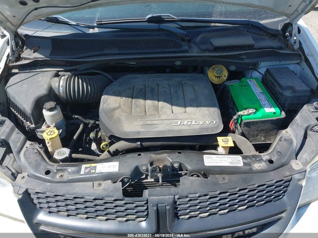 2C4JRGAG0FR701957 RAM 2015