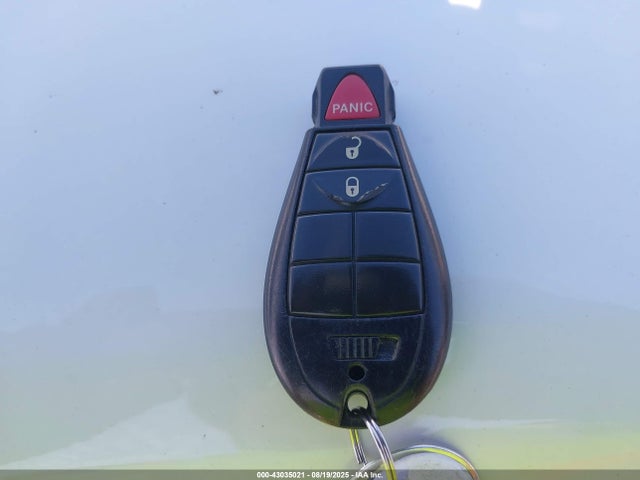 2C4JRGAG0FR701957 RAM 2015