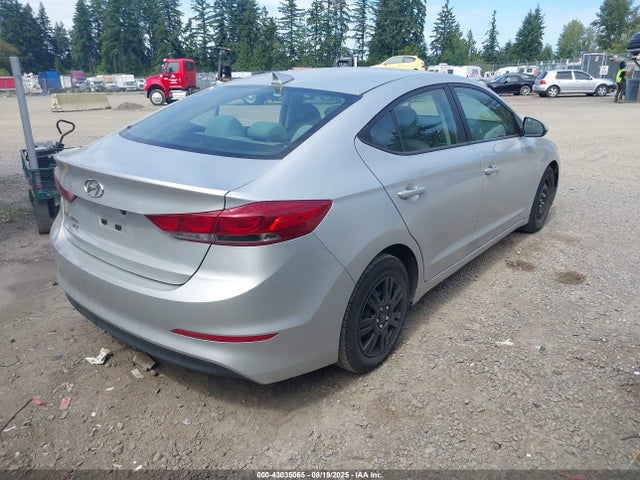 Hyundai Elantra 2017 5NPD74LF5HH093181 Image 4