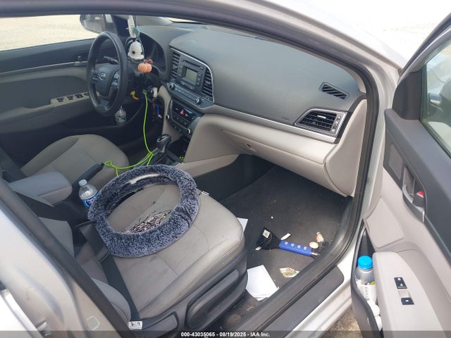 Hyundai Elantra 2017 5NPD74LF5HH093181 Image 5
