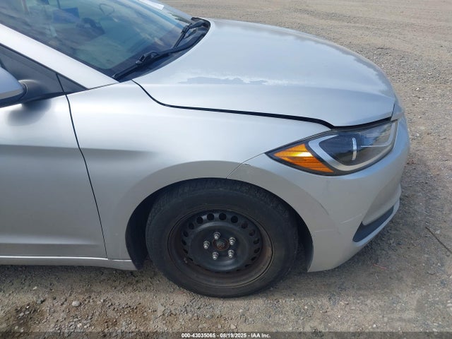 Hyundai Elantra 2017 5NPD74LF5HH093181 Image 6