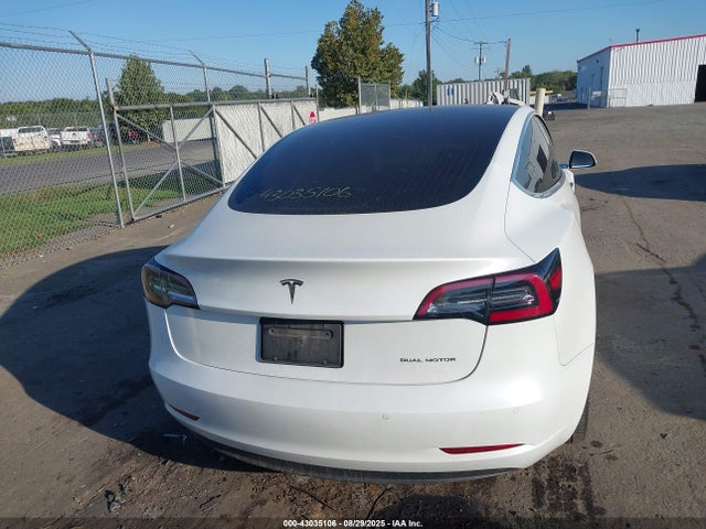 Tesla 2019 2019 5YJ3E1EB3KF494325 Image 16