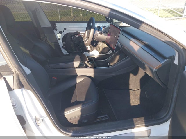 2019 TESLA MODEL 3 5YJ3E1EB3KF494325 Photo 4