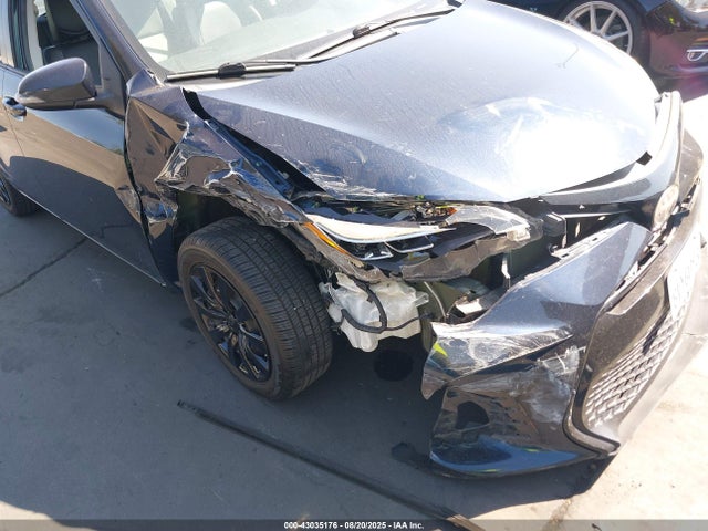 Toyota 2zr-fe 2018 5YFBURHE7JP842505 Image 17