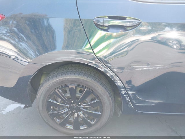 Toyota 2zr-fe 2018 5YFBURHE7JP842505 Image 19