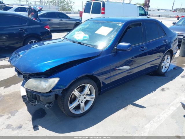 2005 LEXUS IS 300 JTHBD192050099481 Photo 1