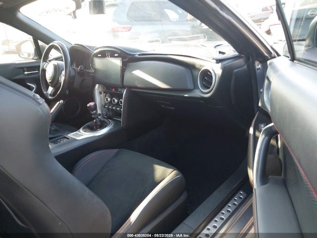 JF1ZCAC11J9601560 Subaru na