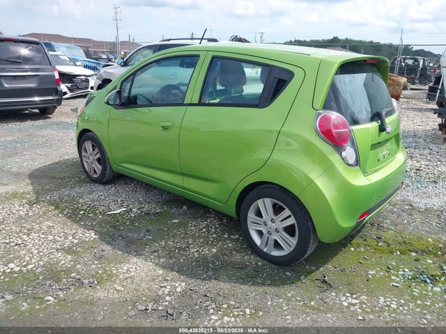 Chevrolet ll0 2014 KL8CB6S99EC577744 Image 3