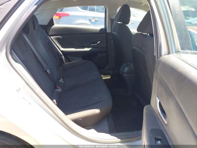 2021 HYUNDAI ELANTRA 5NPLL4AG5MH016582 Photo 7