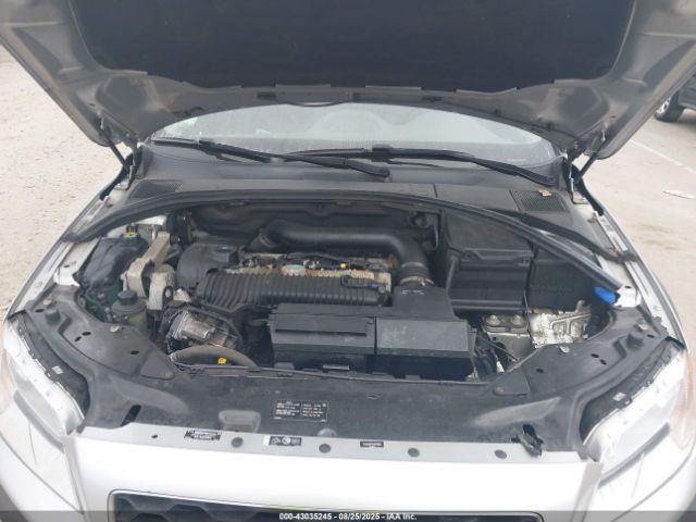 2016 VOLVO XC70 YV4612NK7G1270888 Photo 9