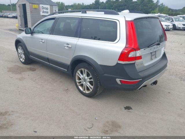 2016 VOLVO XC70 YV4612NK7G1270888 Photo 2