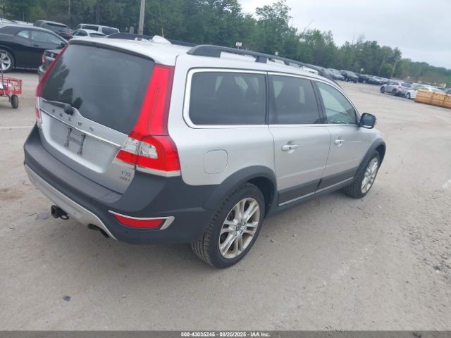 2016 VOLVO XC70 YV4612NK7G1270888 Photo 3