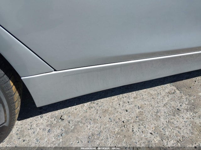 WBA8E3G53GNU04833 BMW 328I