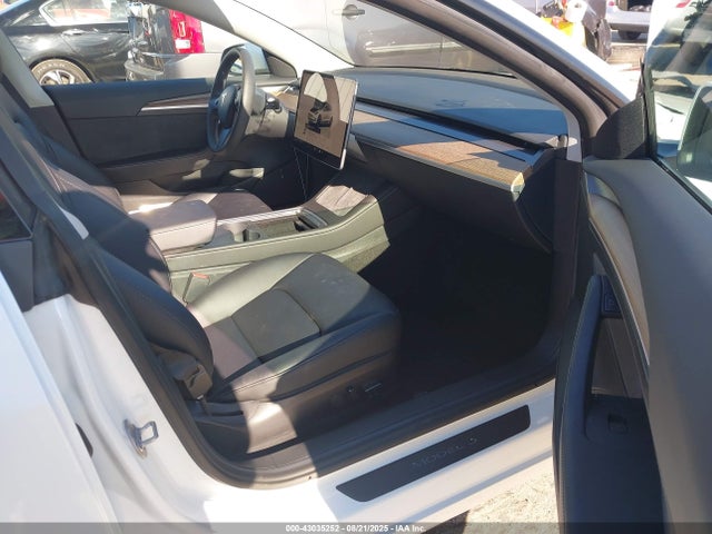 2023 TESLA MODEL 3 5YJ3E1EB5PF453041 Photo 4