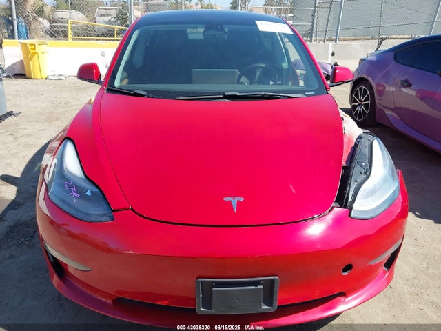 5YJ3E1EB1NF273763 Tesla MODEL 3